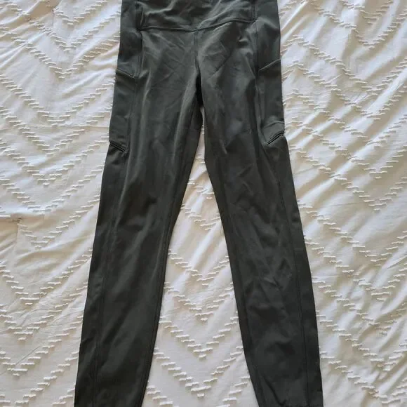 Lululemon Athletica Olive Leggings - Picture 2 of 6
